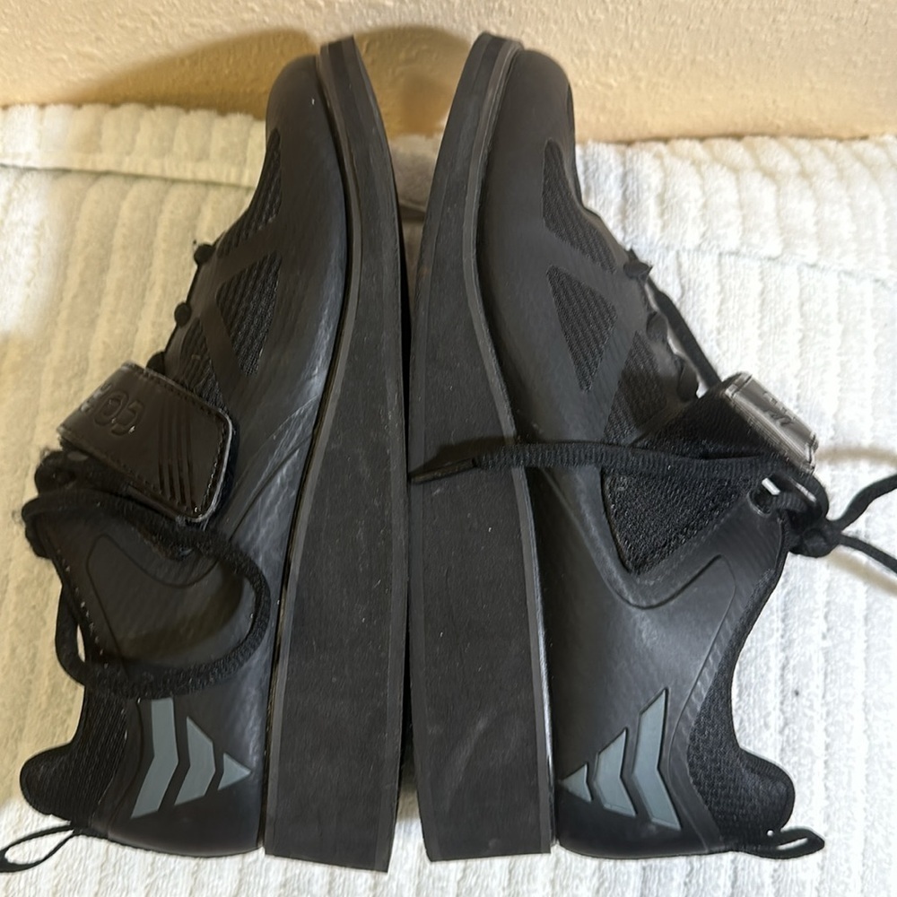 Core weightlifting shoe size 7 - Picture 2 of 7